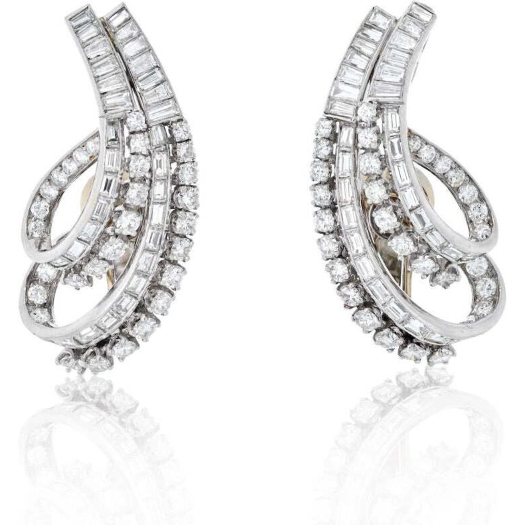 Buy Platinum Earrings Online | ORRA